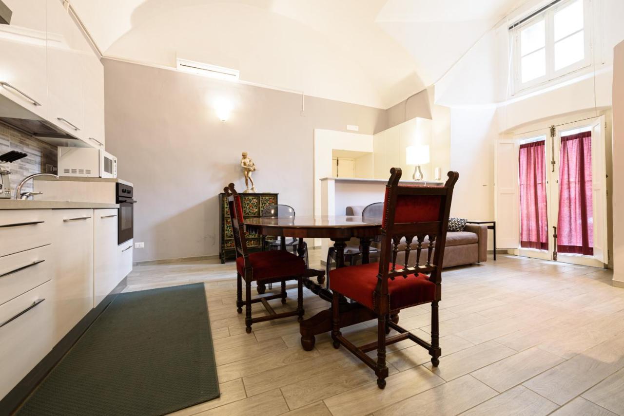 Apartment Via Atri 37 *
